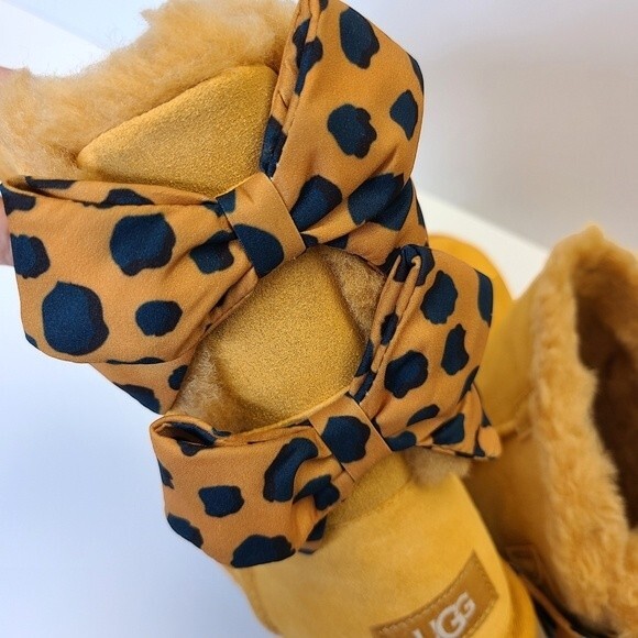 NIB UGG Bailey Bow Retro Spots Boots Sweet Potato Womens 7 - Picture 6 of 15